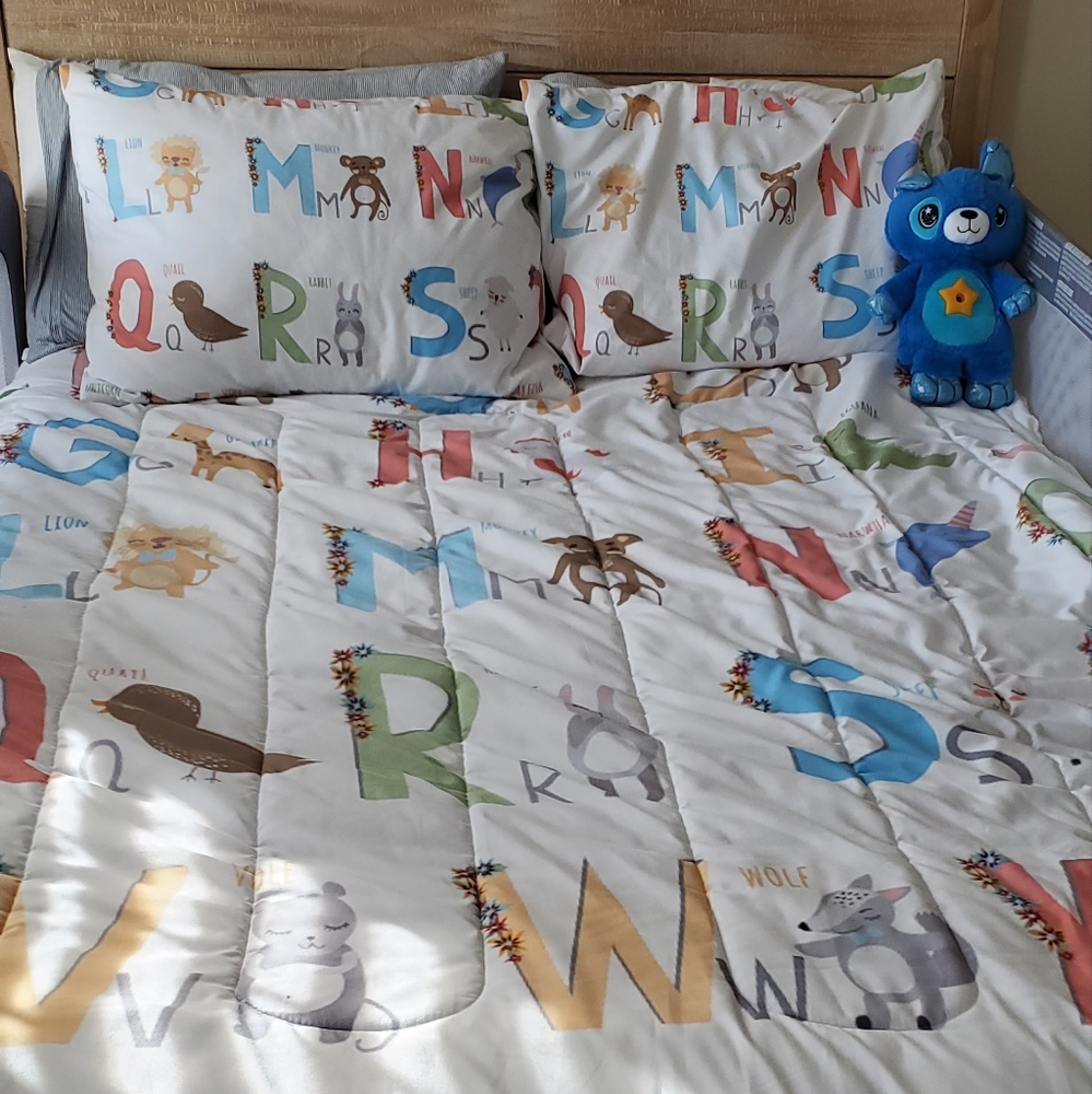 Alphabet Comforter Set- Full Size